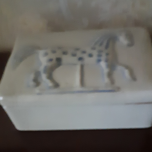 Museum of American Folk Art Blue Carousel Horse Ceramic Trinket Box - Picture 2 of 5